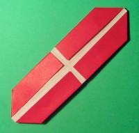 Dannebrog foldes, 13